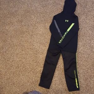 UnderArmour joggers and hooded dry fit top